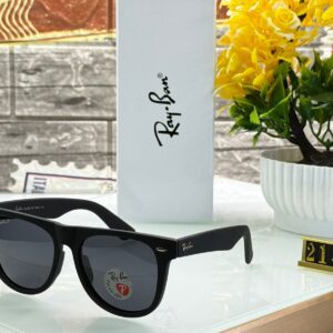 Rays-Ban Wayfarer Sunglasses for Men